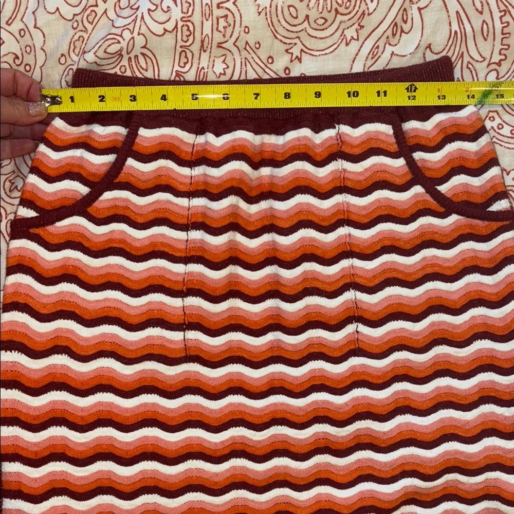 Women's Skirt - Picture 5 of 5